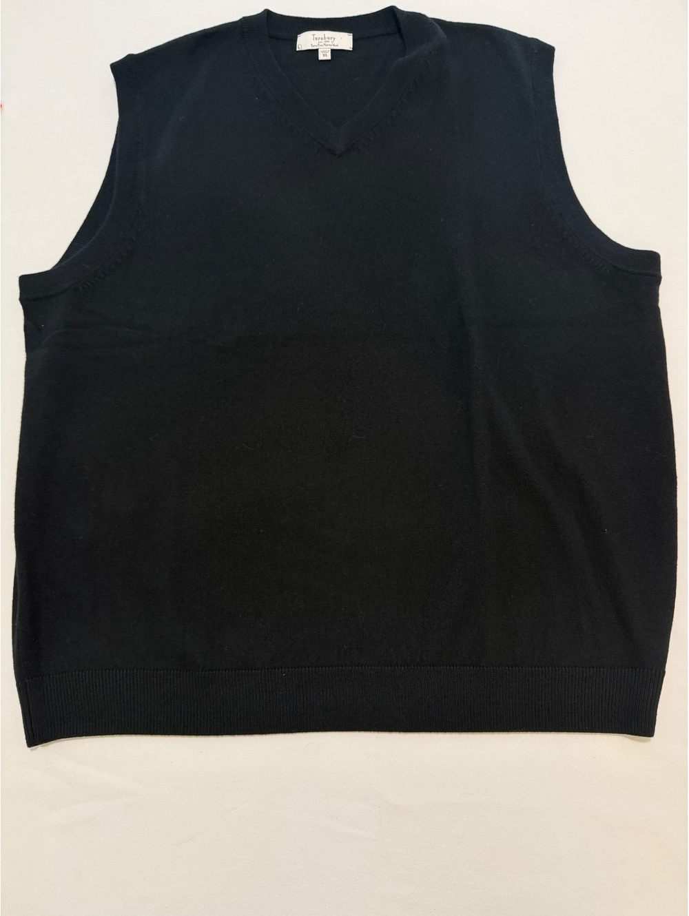 Turnbury Extra Fine Merino Wool Black V-Neck Sweater Vest XL